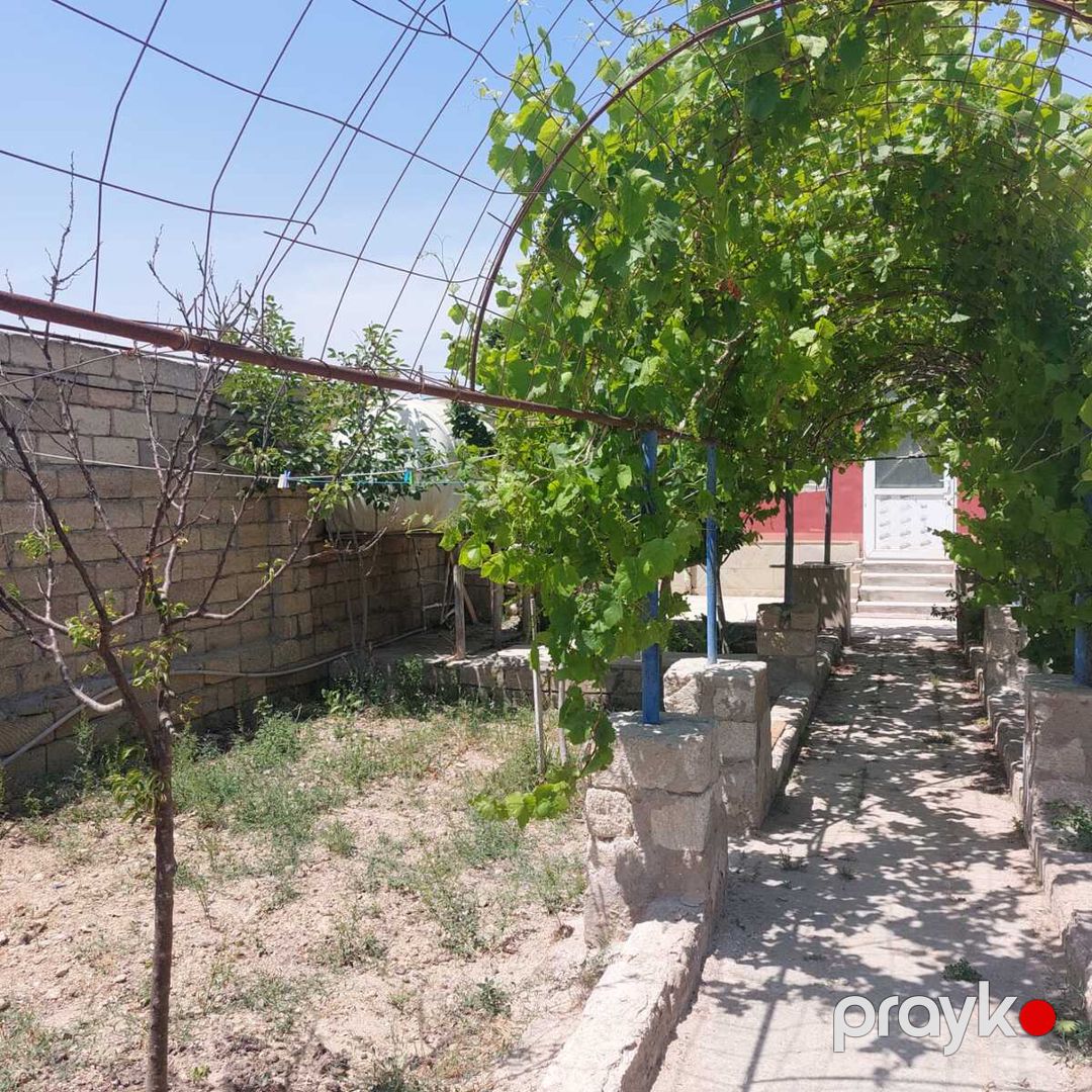 Satılır 4 otaqlı həyət evi/bağ evi 130 m² — Ev, villa, Bakı (8)