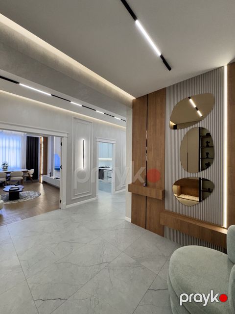 Satılır 3 otaqlı yeni tikili 120 m²