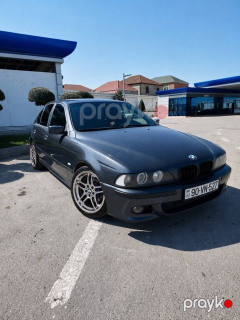 BMW 523, 2.5 L, 1996 il, 450 000 km