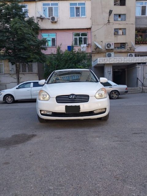 Hyundai Accent, 1.4 L, 2009 il, 207 000 km — Bakı