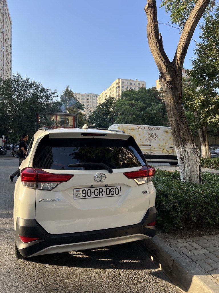Toyota Rush, 1.5 L, 2020 il, 86 930 km — Avtomobillər, Bakı (2)