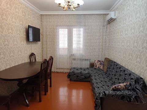 İcarəyə verilir 2 otaqlı köhnə tikili 65 m² — Bakı