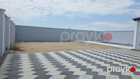 Satılır 4 otaqlı həyət evi/bağ evi 133 m²