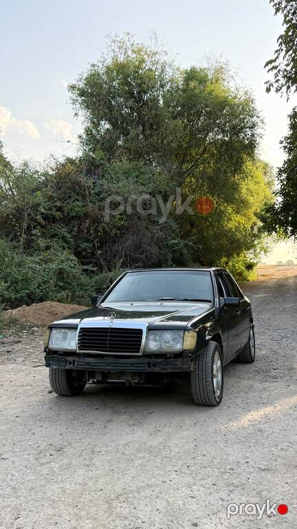 Mercedes 250 D, 2.5 L, 1988 il, 615 930 km