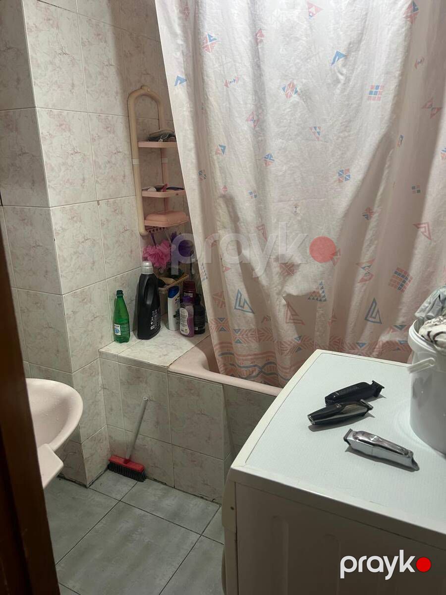 Satılır 2 otaqlı köhnə tikili 56 m² — Mənzil, Bakı (8)