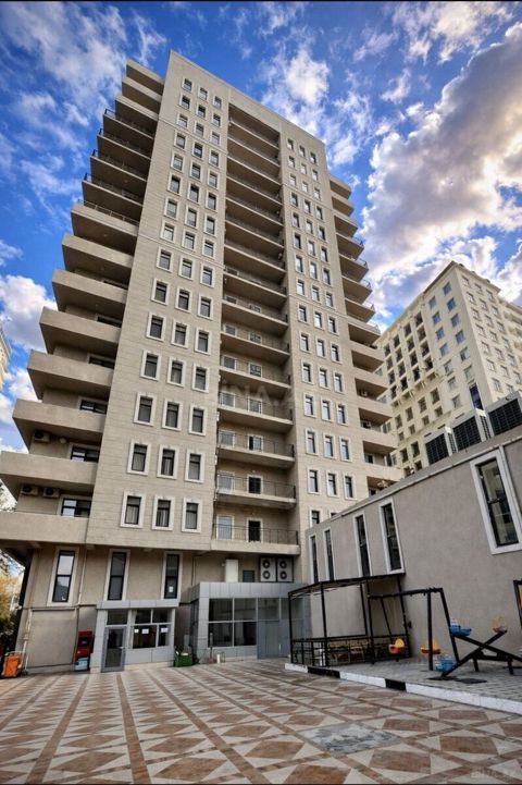 Satılır 3 otaqlı yeni tikili 90 m² — Bakı