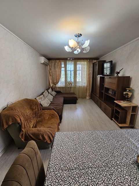 2-otaqlı mənzil kirayə verilir, Nərimanov m., 60 m² — Bakı