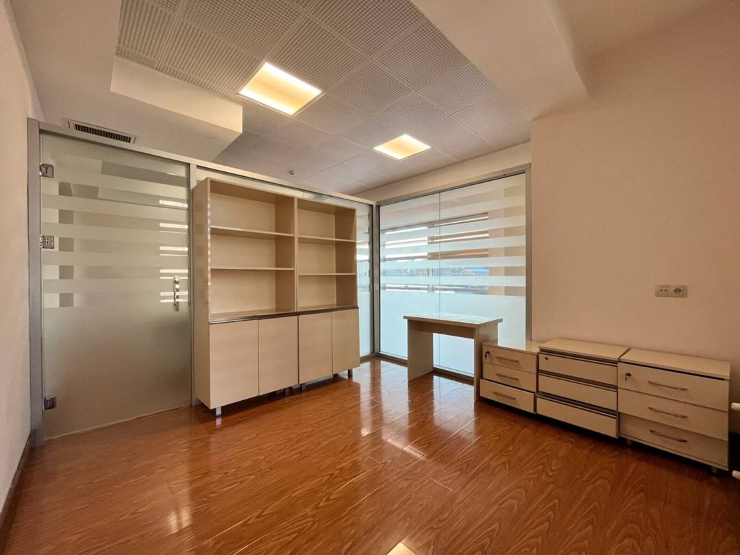 İcarəyə verilir 1 otaqlı ofis 50 m² — Ofis, Bakı (8)