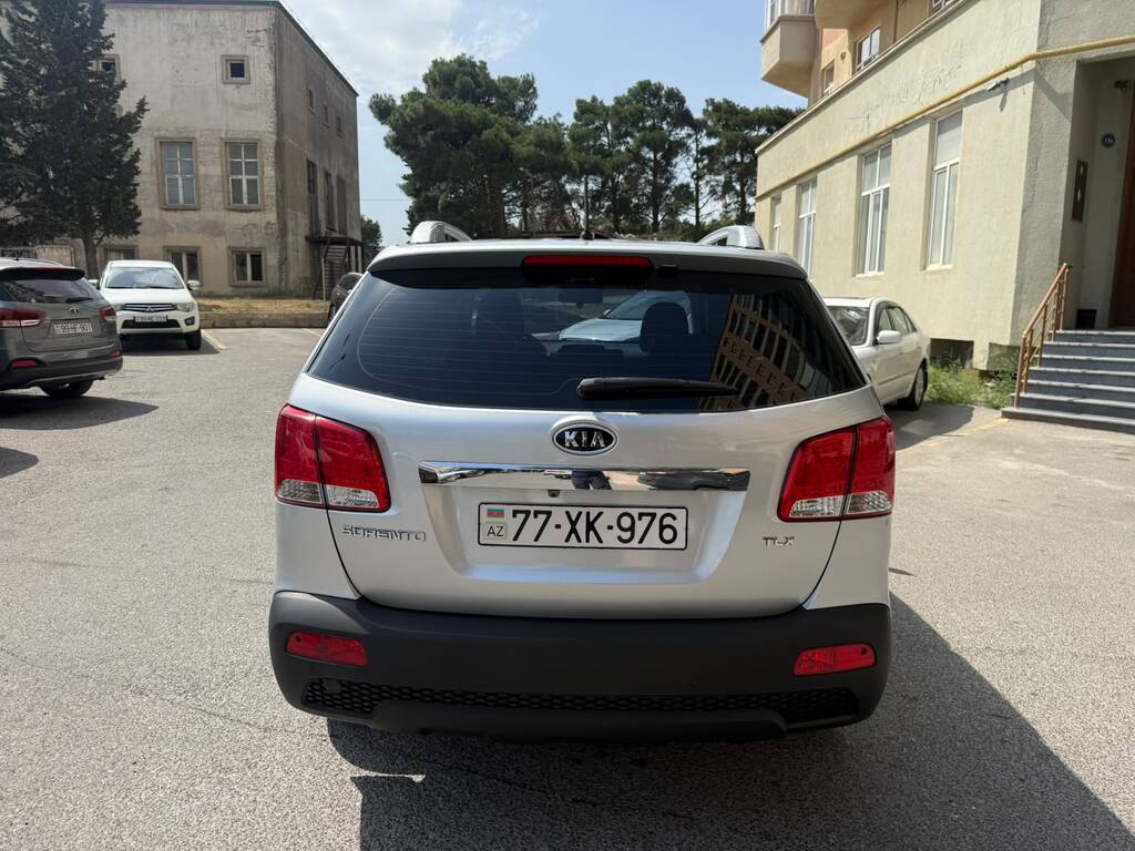 Kia Sorento, 2.0 L, 2009 il, 150 000 km — Avtomobillər, Bakı (8)