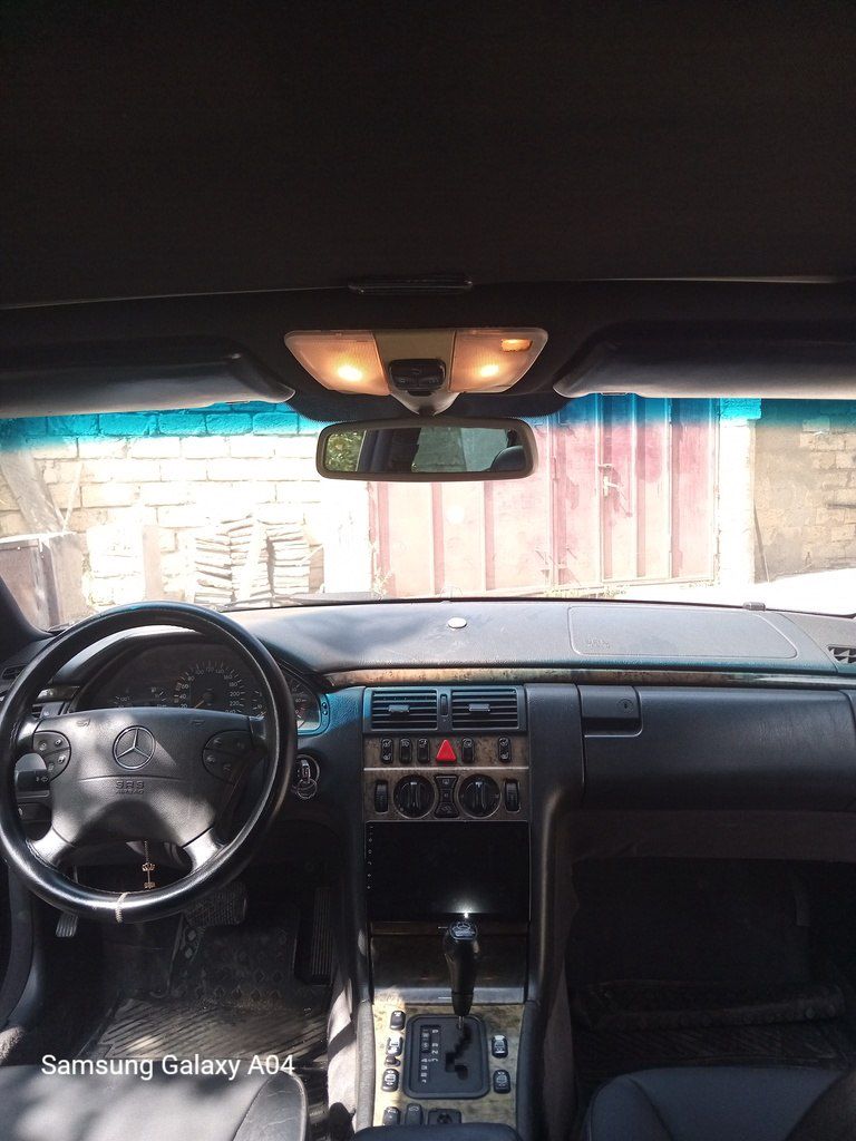 Mercedes E 230, 2.3 L, 1998 il, 350 000 km — Avtomobillər, Sumqayıt (5)