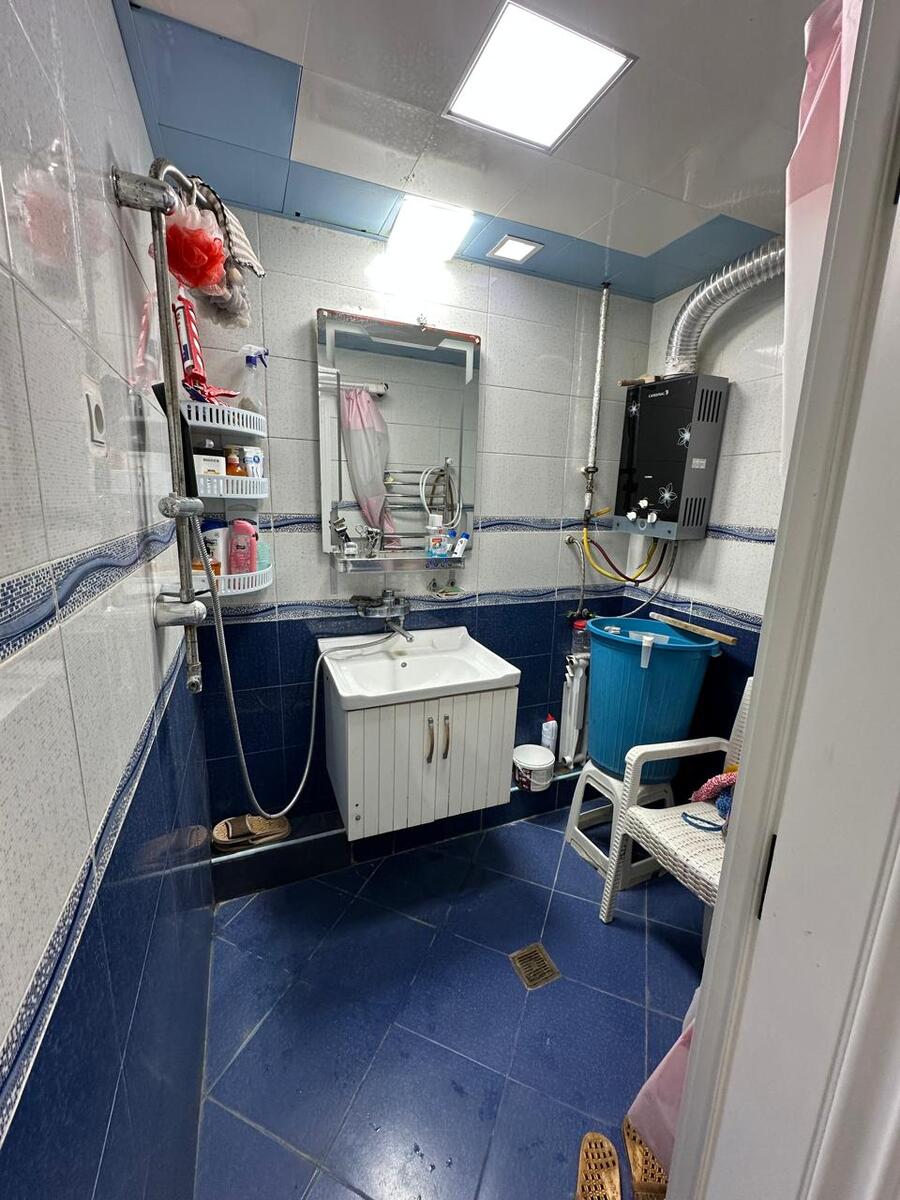 Satılır 2 otaqlı köhnə tikili 60 m² — Mənzil, Bakı (11)