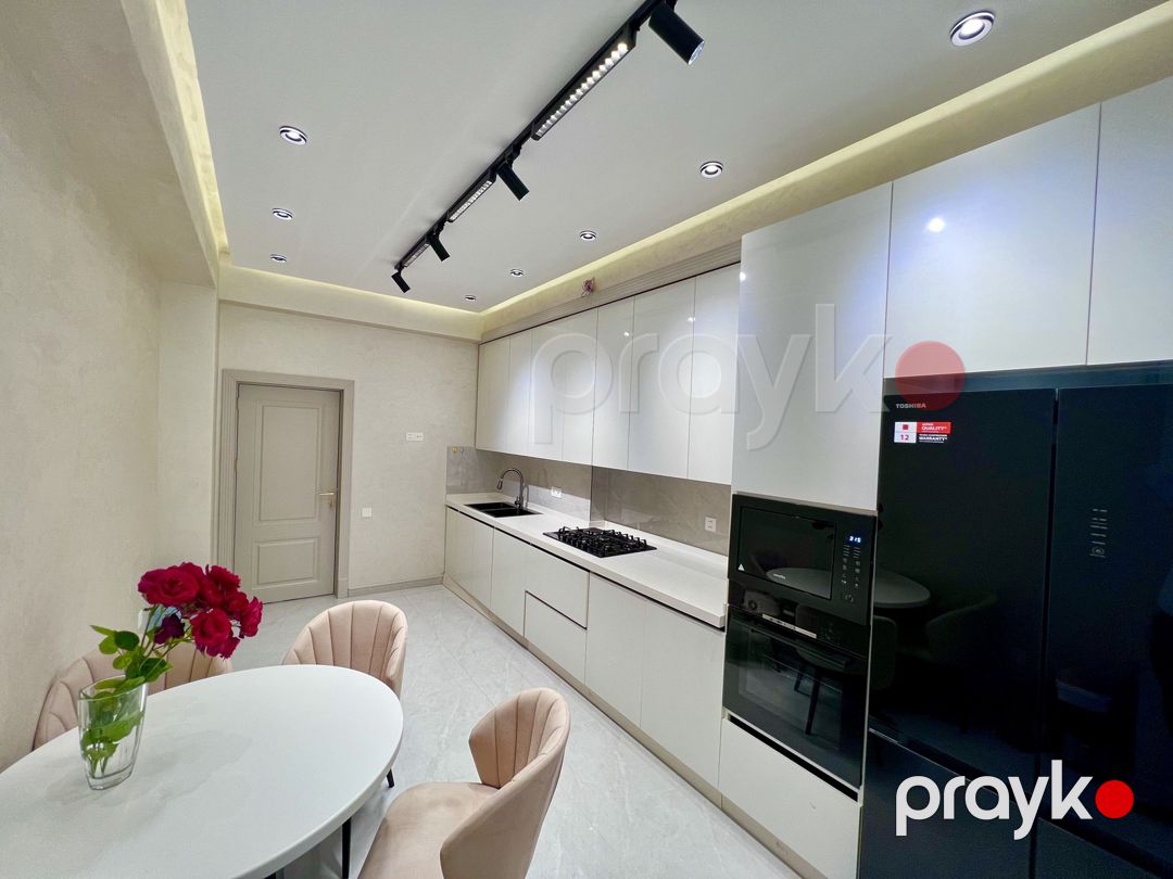 Satılır 4 otaqlı yeni tikili 180 m² — Mənzil, Bakı (3)