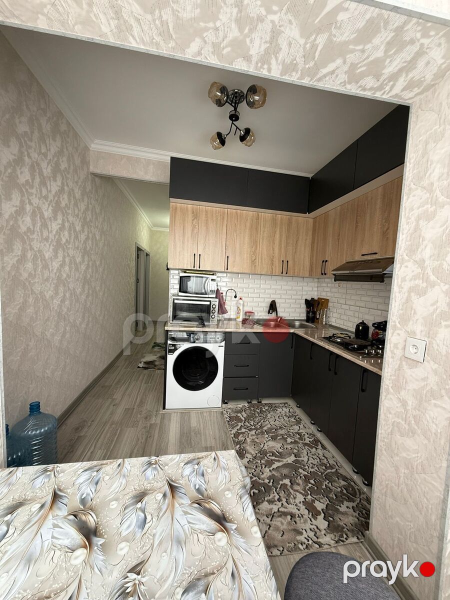 Satılır 4 otaqlı köhnə tikili 110 m² — Mənzil, Bakı (11)