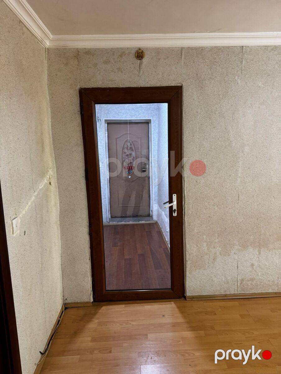 Satılır 2 otaqlı köhnə tikili 45 m² — Mənzil, Bakı (3)