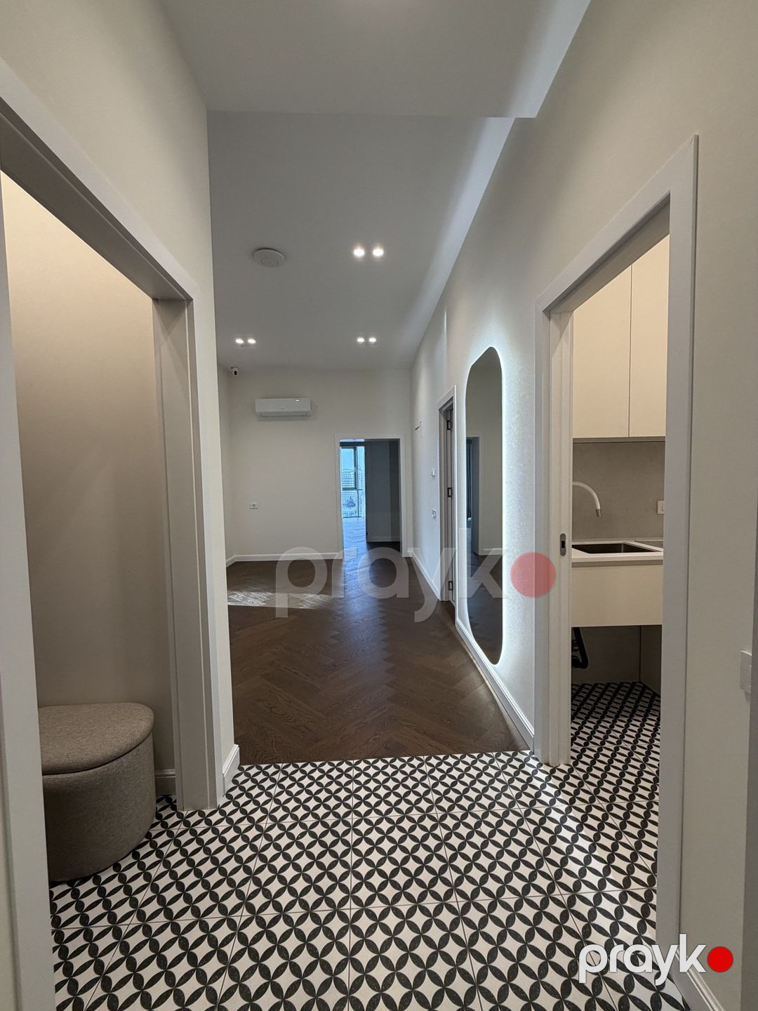 Satılır 4 otaqlı yeni tikili 160 m² — Mənzil, Bakı (2)