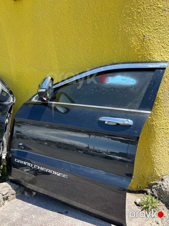 "Jeep Grand Cheroke 2012-2023" qapısı — Ehtiyat hissələri və aksesuarlar, Bakı (3)