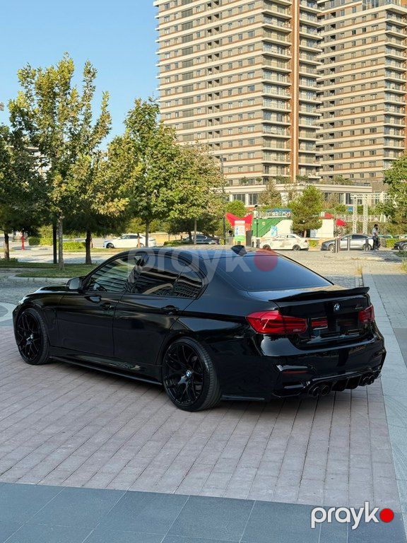 BMW 330e, 2.0 L, 7.6 kWh, 2017 il, 128 000 km — Avtomobillər, Bakı (3)