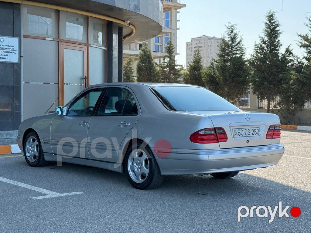 Mercedes E 270, 2.7 L, 2000 il, 270 000 km — Avtomobillər, Sumqayıt (3)