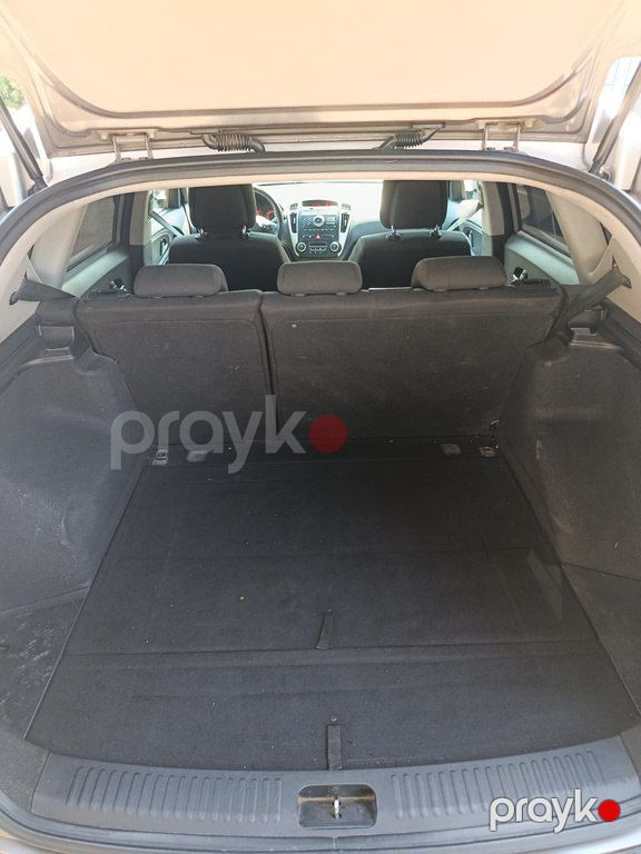 Kia Ceed SW, 1.6 L, 2010 il, 300 008 km — Avtomobillər, Bakı (6)