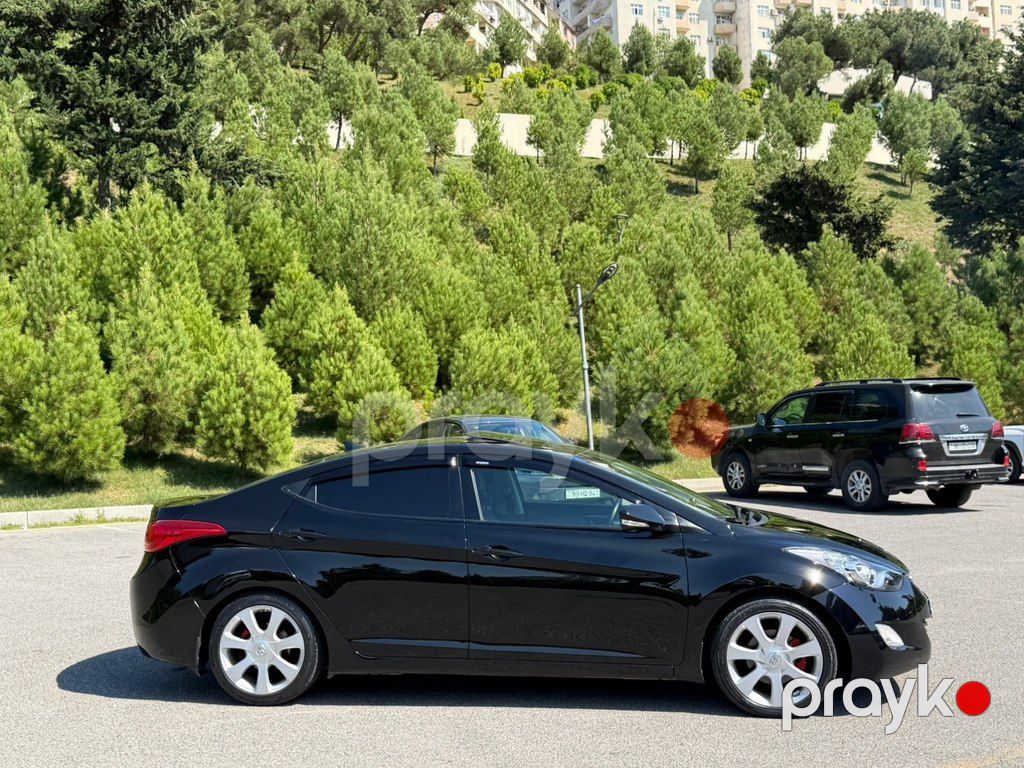Hyundai Elantra, 1.8 L, 2013 il, 241 402 km — Avtomobillər, Bakı (12)