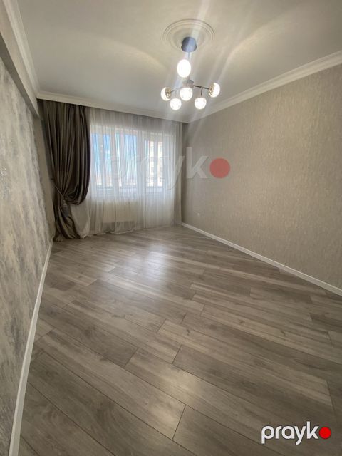 Satılır 2 otaqlı köhnə tikili 62 m² — Bakı