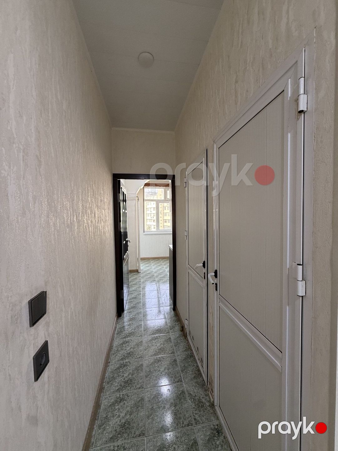 Satılır 4 otaqlı köhnə tikili 102 m² — Mənzil, Bakı (9)
