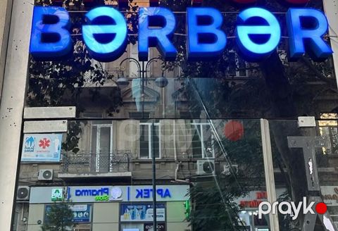Berber Reklami Ölcu 1.20.İŞİQLİ Qiymet 120 azn Unvan 28 may — Bakı