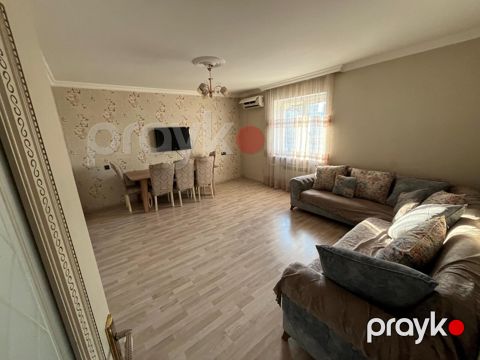 İcarəyə verilir 4 otaqlı köhnə tikili 100 m² — Bakı