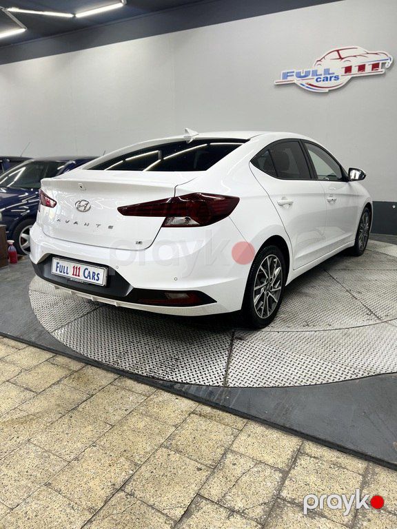 Hyundai Avante, 1.6 L, 2018 il, 142 111 km — Avtomobillər, Sumqayıt (8)