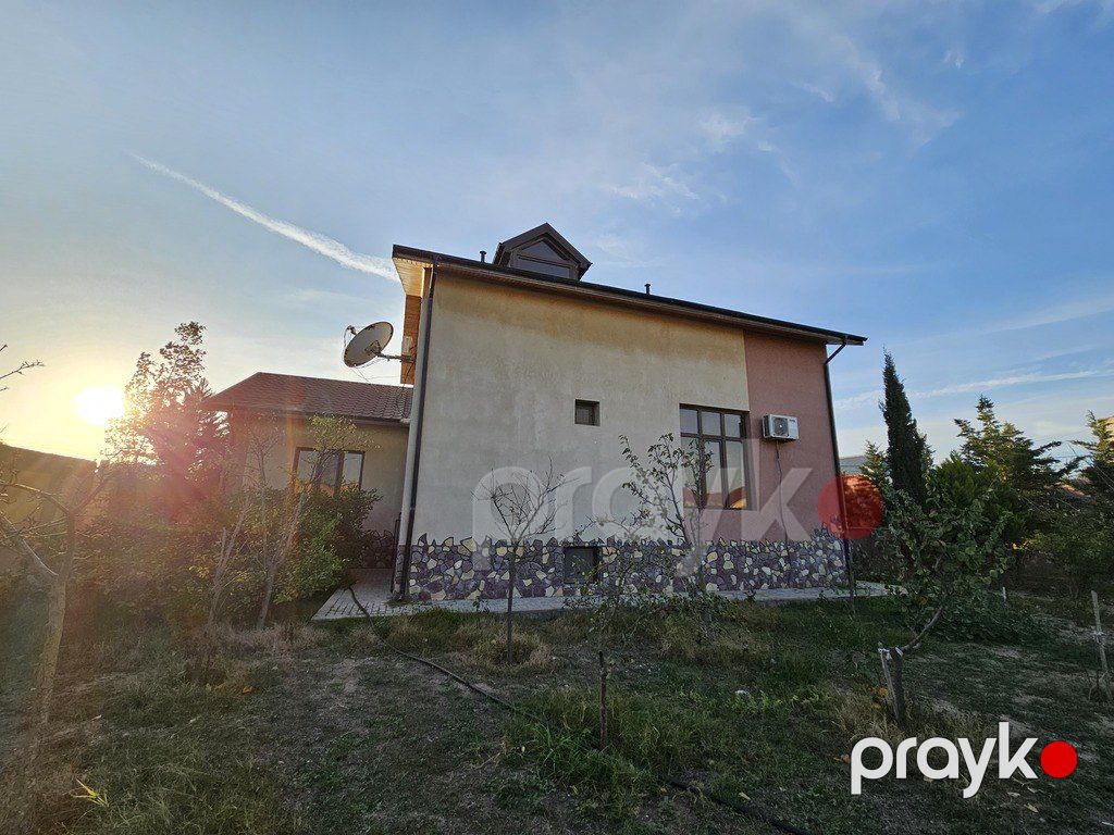 Satılır 5 otaqlı həyət evi/bağ evi 210 m² — Ev, villa, Bakı (4)