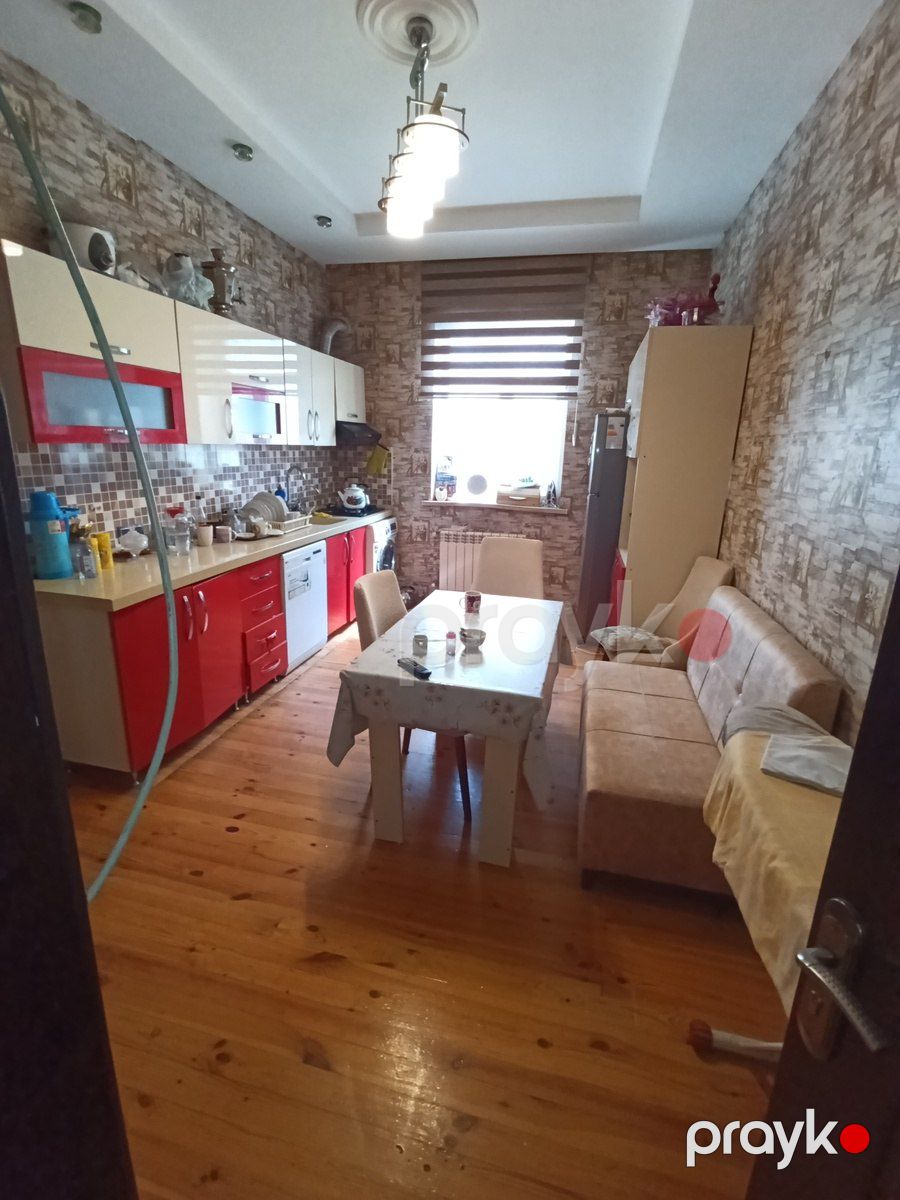 Satılır 6 otaqlı həyət evi/bağ evi 240 m² — Ev, villa, Bakı (4)