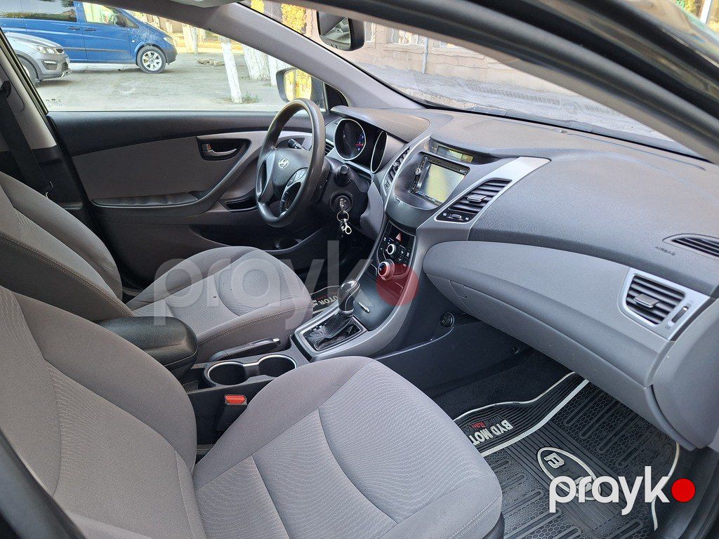 Hyundai Elantra, 1.8 L, 2015 il, 158 000 km — Avtomobillər, Bakı (10)
