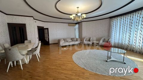 İcarəyə verilir 5 otaqlı yeni tikili 240 m² — Bakı