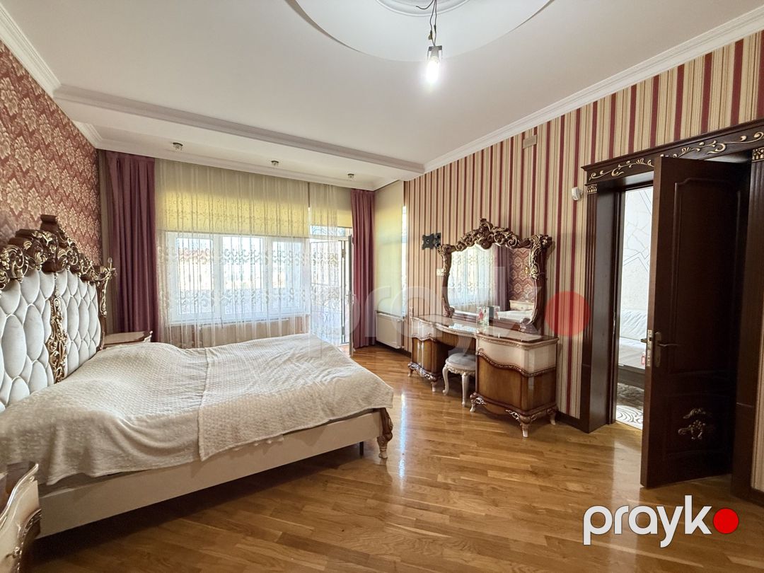 Satılır 6 otaqlı həyət evi/bağ evi 400 m² — Ev, villa, Bakı (12)