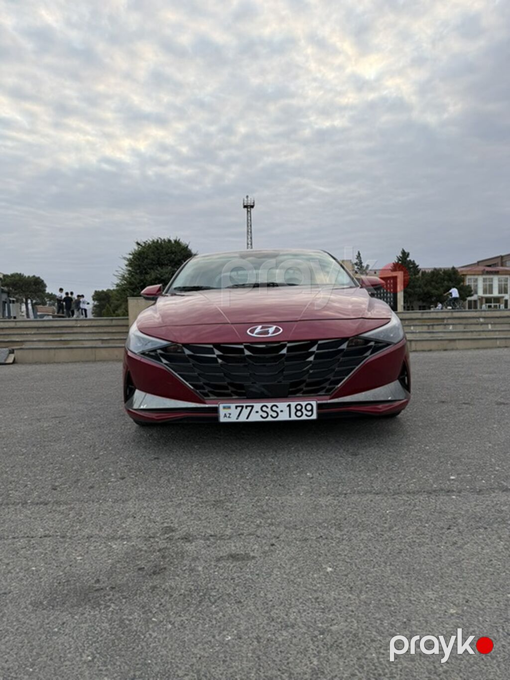 Hyundai Elantra Limited – qırmızı sedan Texniki və dizayn: - Korpus — Avtomobillər, Güzdək (2)