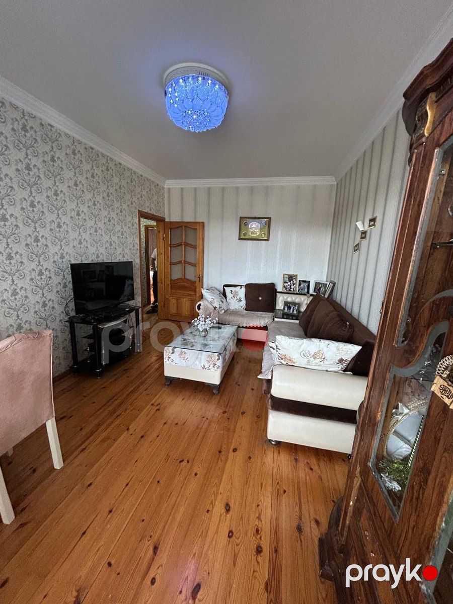 Satılır 2 otaqlı köhnə tikili 56 m² — Mənzil, Bakı (2)