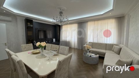 Satılır 3 otaqlı yeni tikili 158 m²