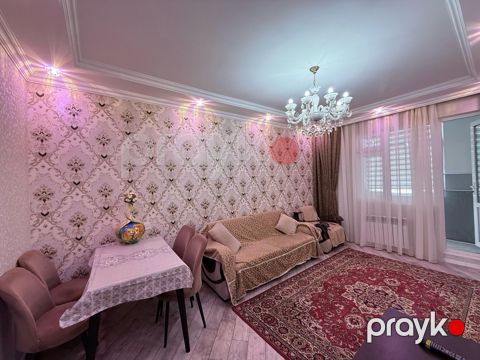 Satılır 2 otaqlı köhnə tikili 60 m² — Bakı
