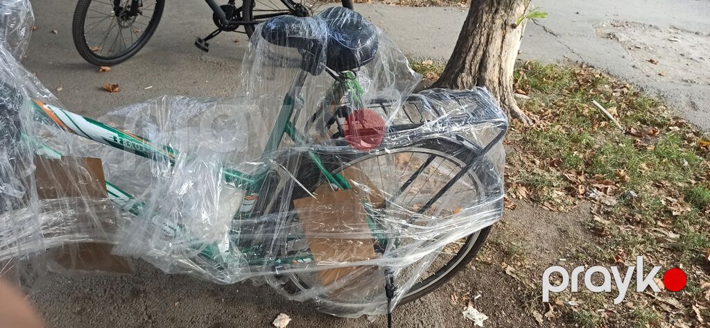 Şəhər tipli velosiped – səbətli, 28" təkər - Rəng: yaşıl-ağ — Yol velosipedləri, Mingəçevir (4)