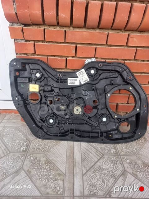 "Hyundai Elantra" qapı trosu — Lənkəran