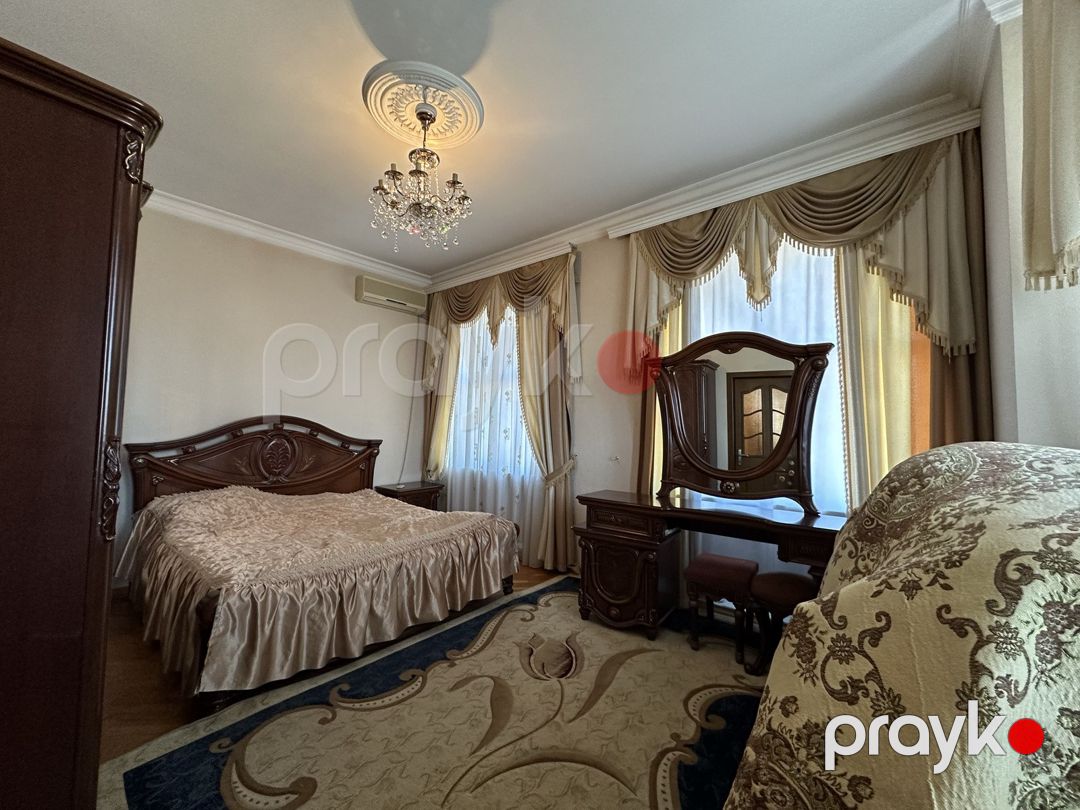 Satılır 6 otaqlı həyət evi/bağ evi 300 m² — Ev, villa, Bakı (8)