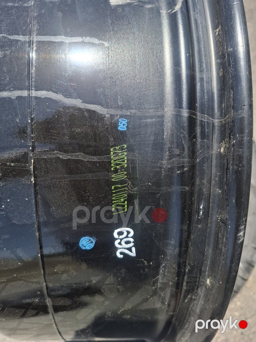 BMW X7 təkərləri R23 — Ehtiyat hissələri və aksesuarlar, Bakı (3)