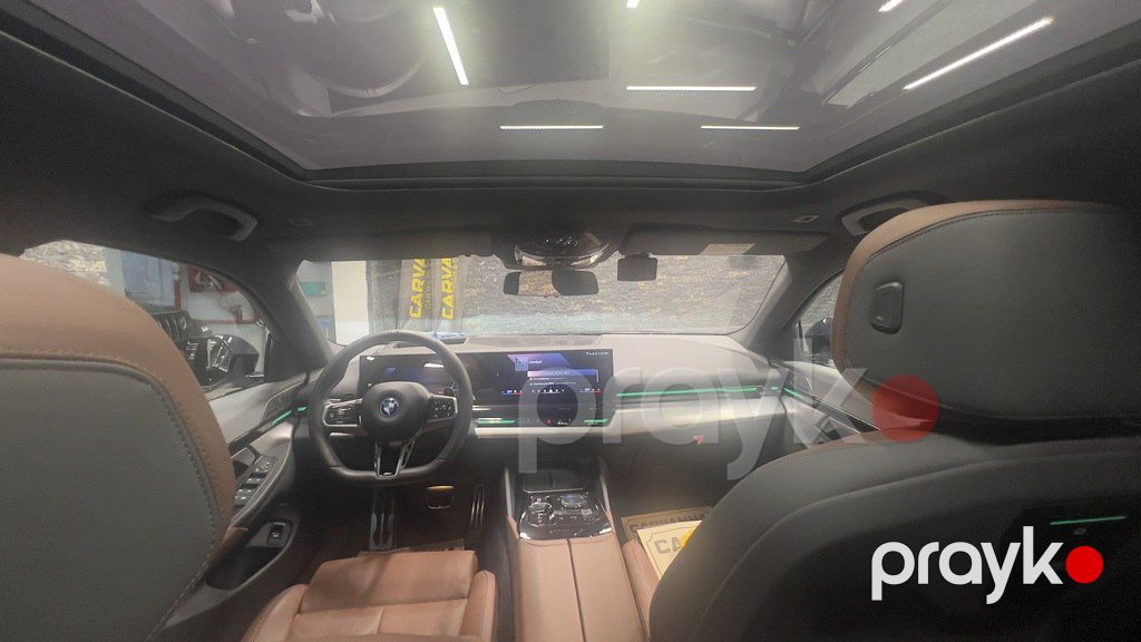 BMW 530e, 2.0 L, 19.4 kWh, 2024 il, 26 000 km — Avtomobillər, Bakı (10)