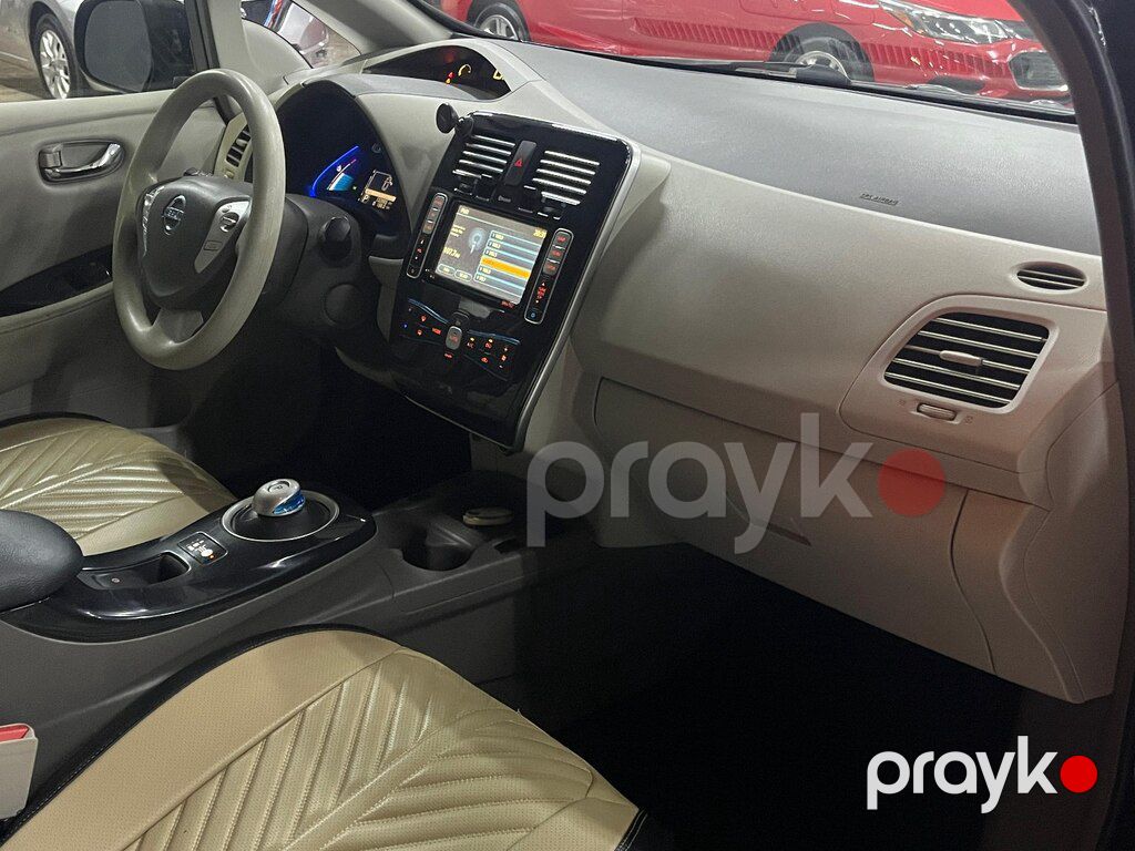 Nissan Leaf, 24 kWh, 2011 il, 135 000 km — Avtomobillər, Sumqayıt (9)