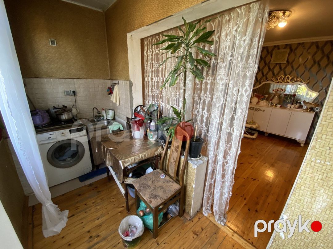 Satılır 2 otaqlı köhnə tikili 55 m² — Mənzil, Bakı (8)