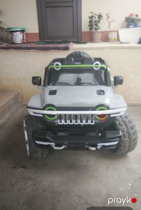 Uşaq üçün elektrikli mini jeep maşın - Korpus: boz-qara rəng, yaşıl — Biləsuvar
