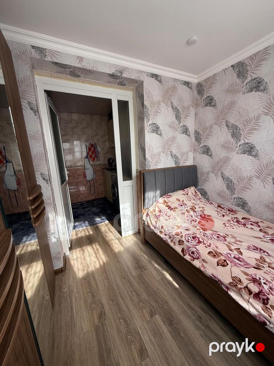 Satılır 4 otaqlı köhnə tikili 90 m² — Mənzil, Bakı (10)