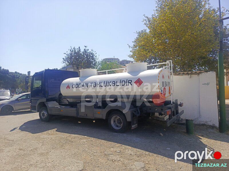 Yanacaq daşıyan-avtosistern — Avtobus, Bakı