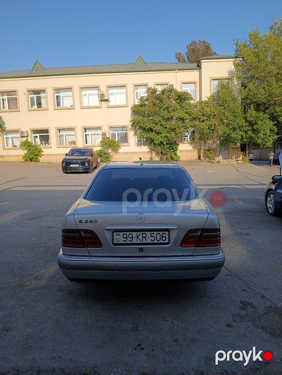 Mercedes E 240, 2.4 L, 1998 il, 250 000 km — Avtomobillər, Bakı (5)