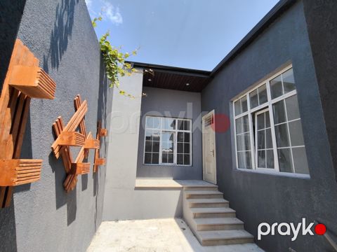 Həyət evi, Koroğlu m — Bakı